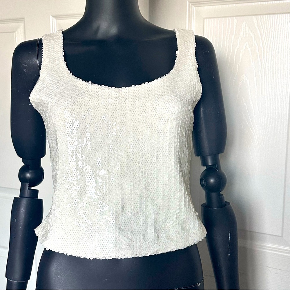 DKNY sequin white tops sleeveless pretty crewneck size S Y2K